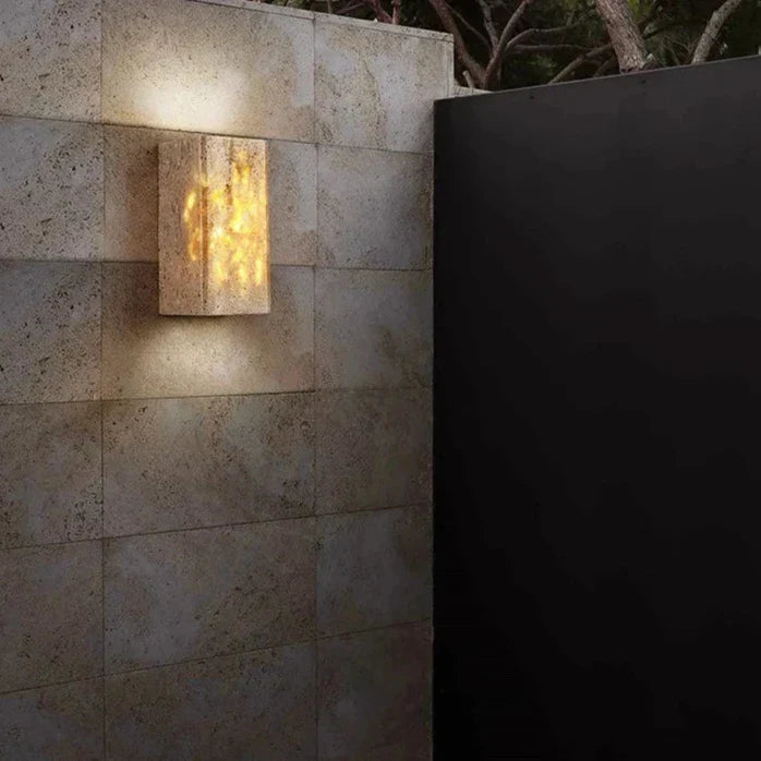SteinLume: Applique in Travertino – Lampada a LED moderna per interni ed esterni