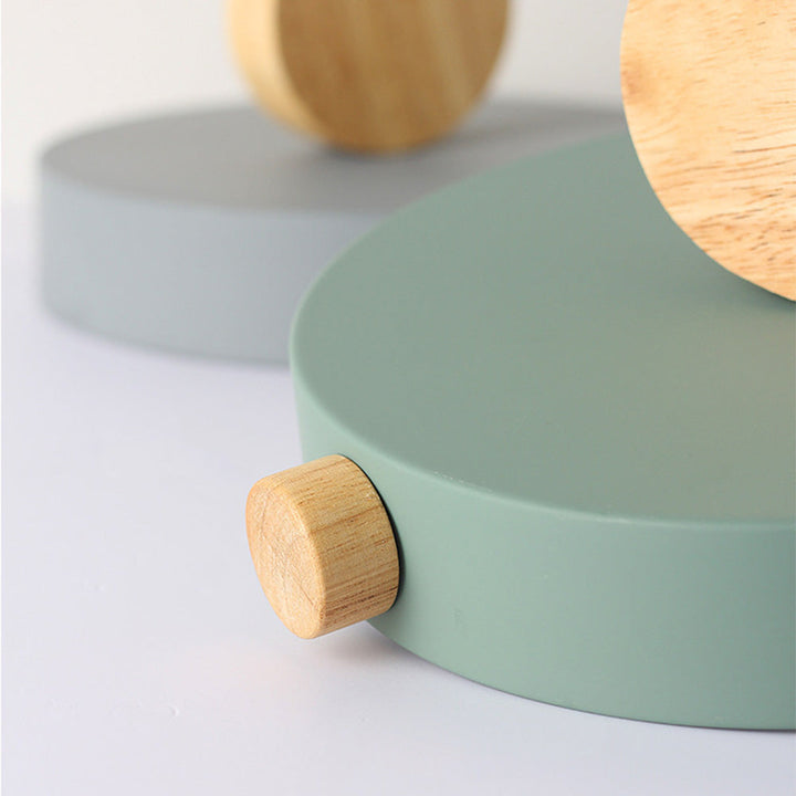 StrahlBunt: Moderno lampadario in legno LED colorato – elegante e funzionale per soggiorno e zona pranzo