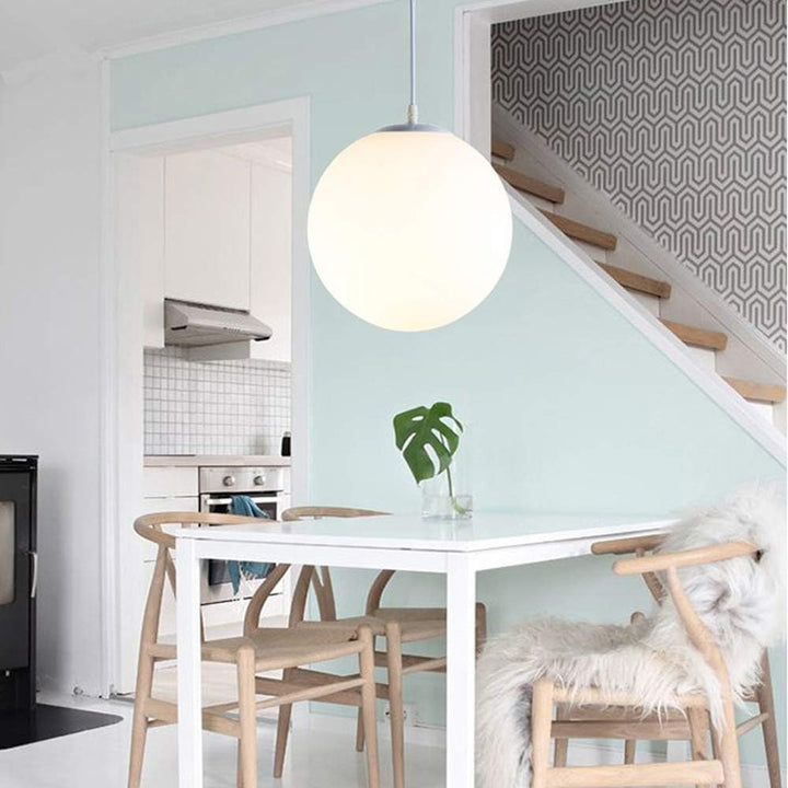 StrahlTafel: Lampada a sospensione in vetro moderna, decorativa ed energeticamente efficiente per sala da pranzo e cucina