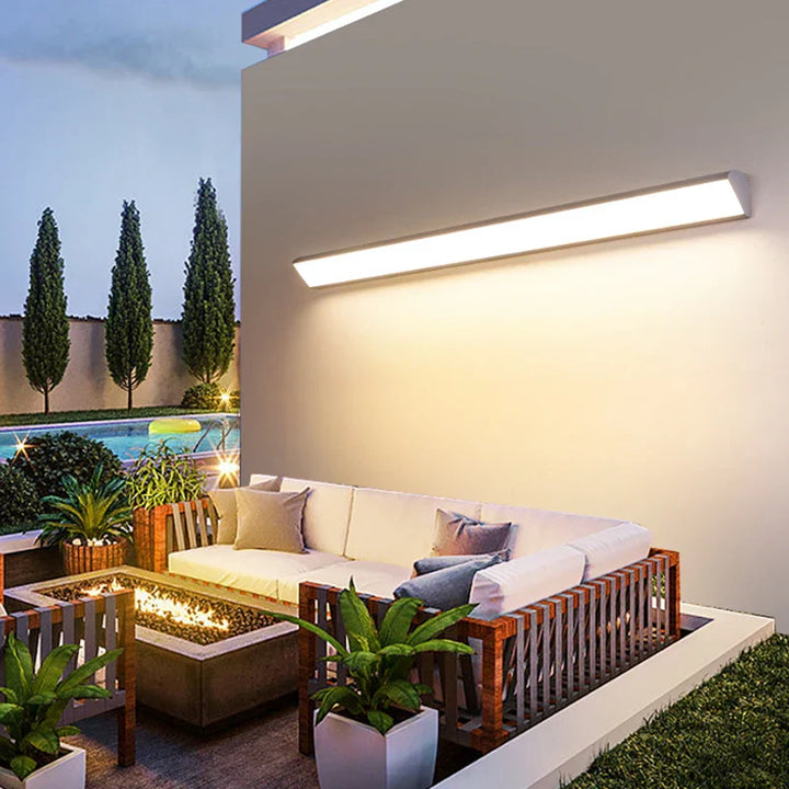 StrahlWerk: Moderno Applique LED da Esterno – Impermeabile, Risparmio Energetico &amp; Resistente alle Intemperie