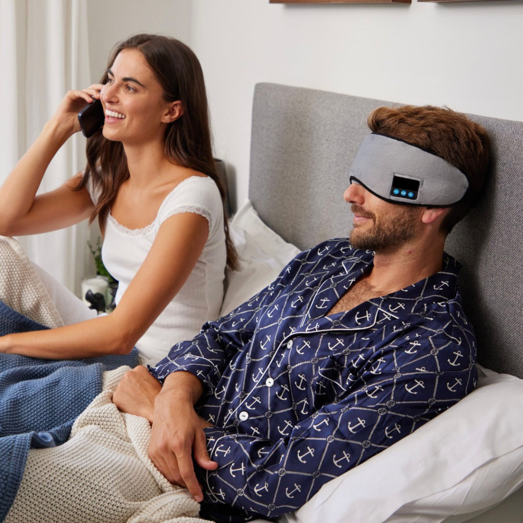 TräumeRuhig: Maschera per dormire con Bluetooth – Bloccante di rumore e funzione musicale per un sonno migliore