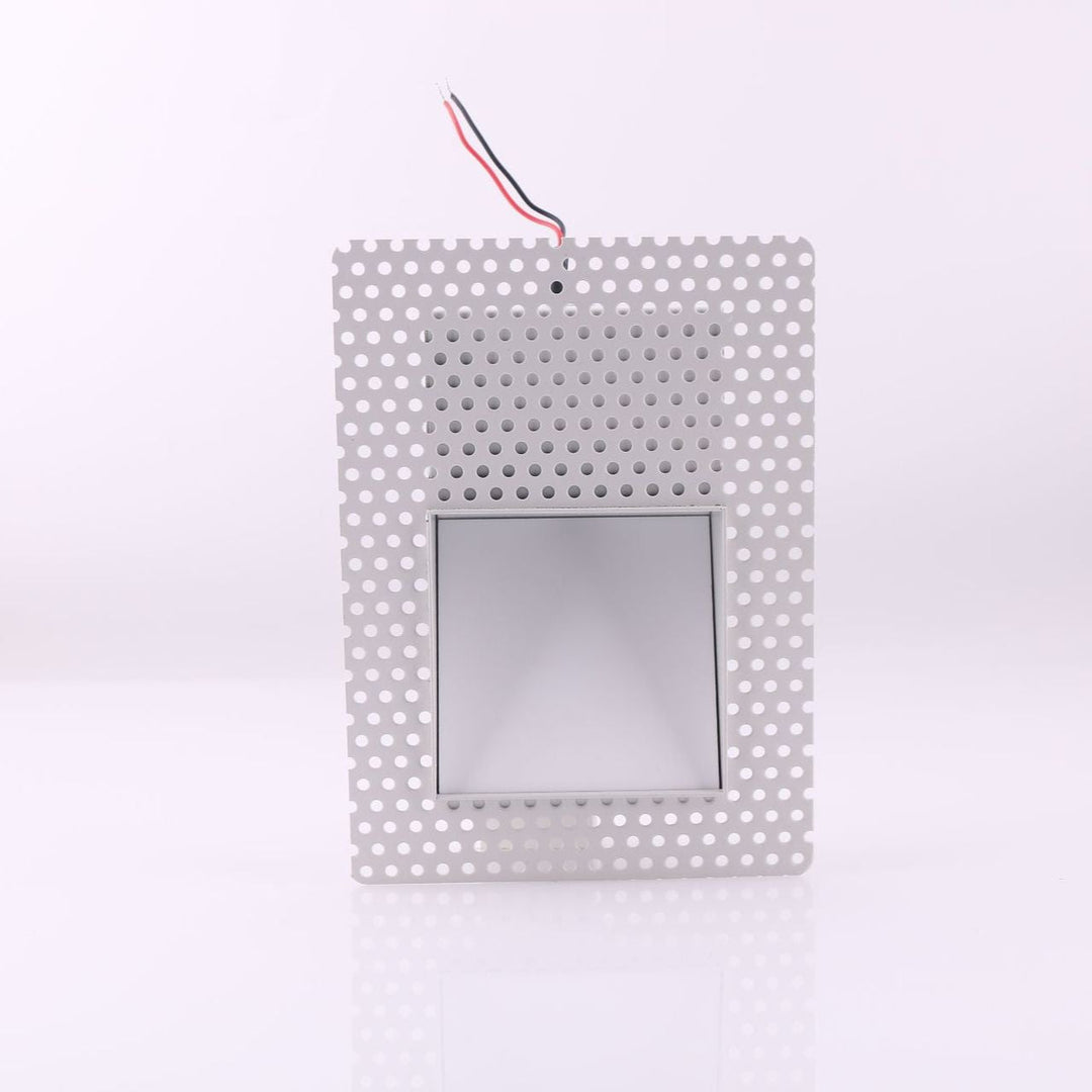 TreppenSchutz: Applique LED in acciaio inossidabile con sensore di movimento e design slanciato – per scale e passaggi