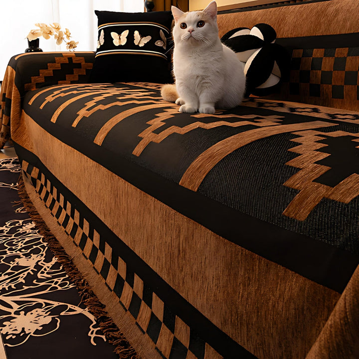 TribaLoom: Copridivano intrecciato con design tribale e struttura morbida – per divano e zona giorno