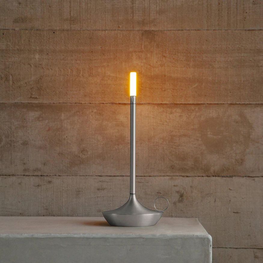 Reina™ - Candela Candelabro Ricaricabile