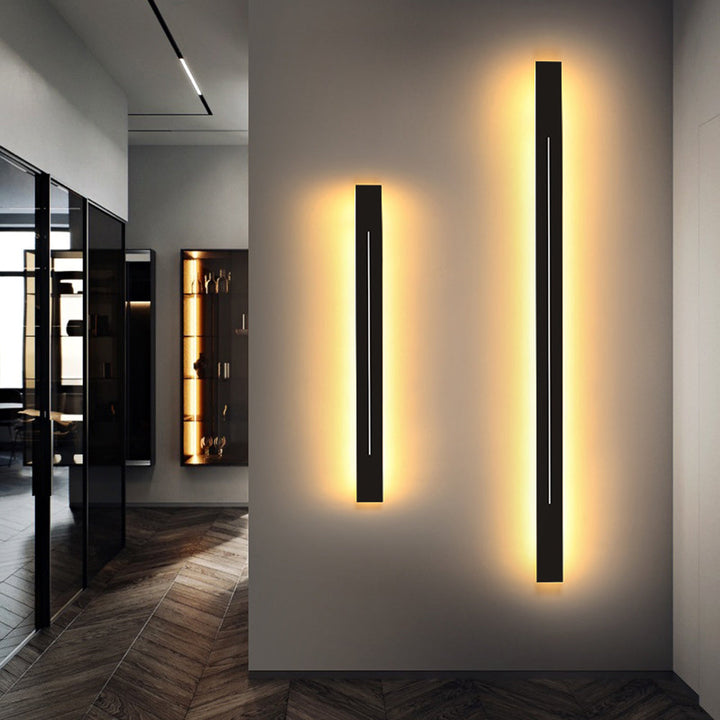 Valeno: Moderno Applique LED in Metallo e Acrilico – per Soggiorno e Camera da Letto