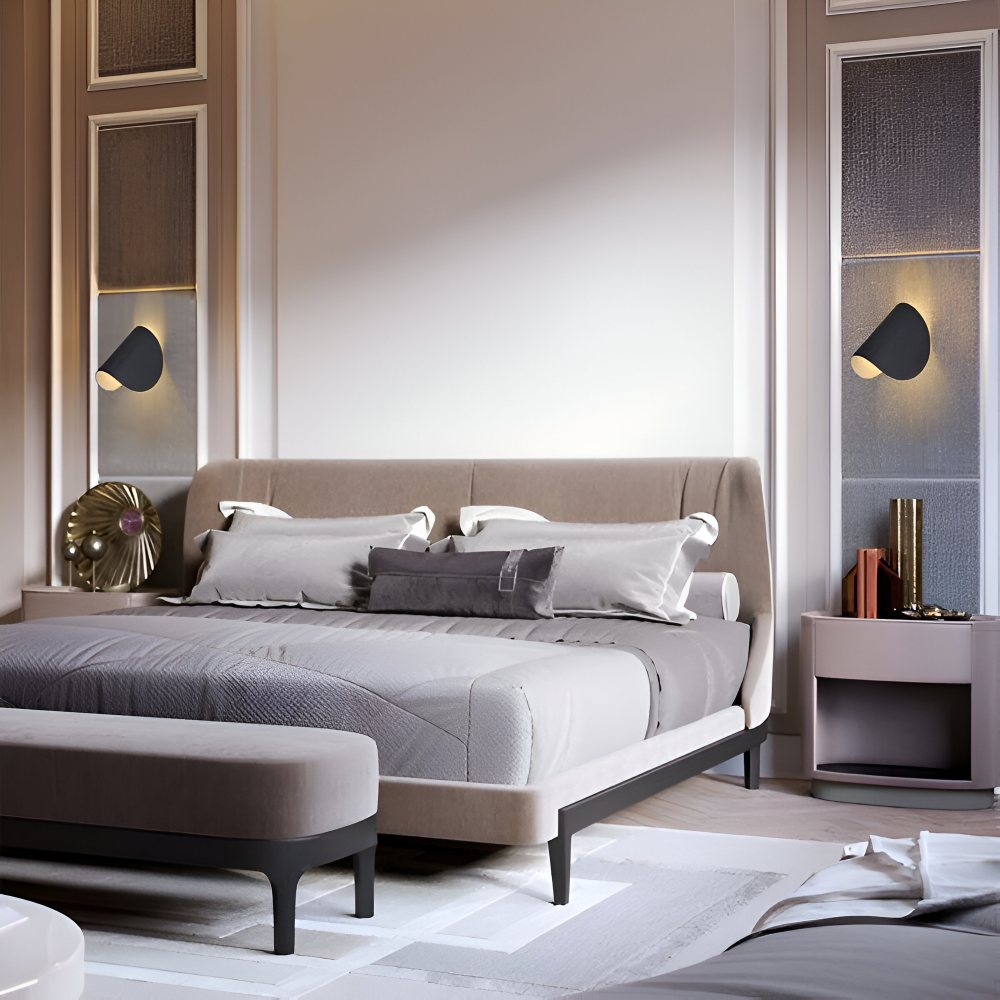 VarioBeam: Applique in Metallo Rotante – Lampada a LED Elegante per Camera da Letto e Soggiorno