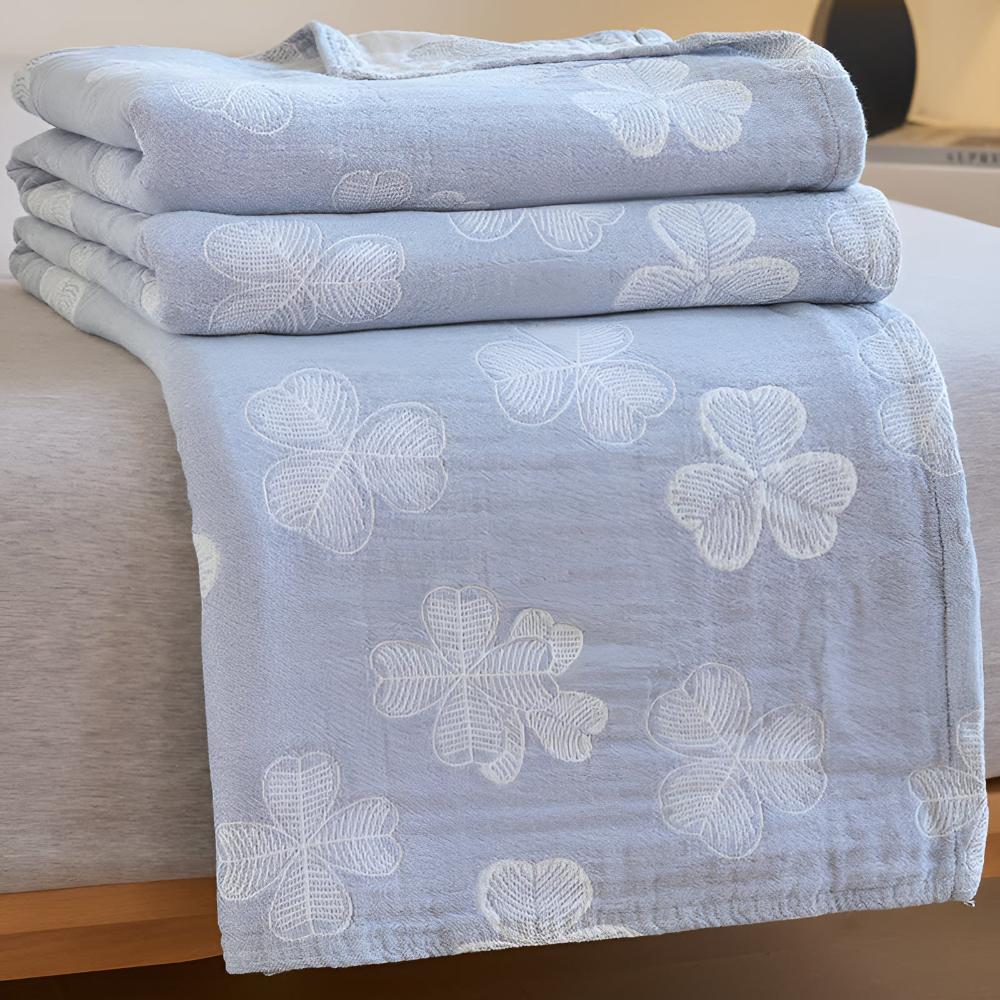 Quattro foglie di trifoglio: Coperta in cotone biologico con struttura a garza a 3 strati – per camera da letto e soggiorno