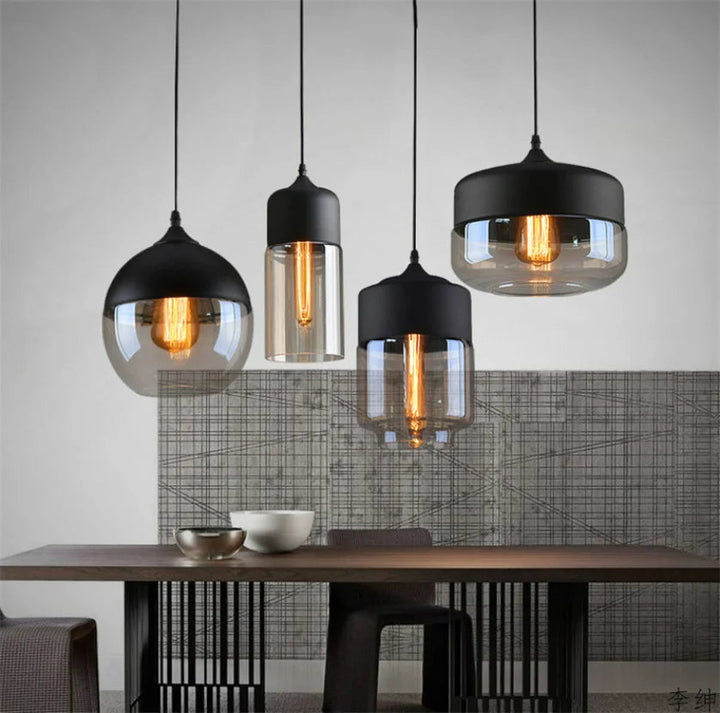 VitraGlow: Lampada a sospensione in vetro e legno – Design elegante per soggiorno e sala da pranzo