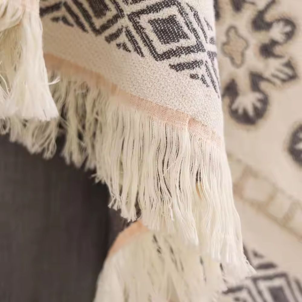 WandernBoho: Coperta in cotone elegante con motivo geometrico e look Boho – per aree living e notte