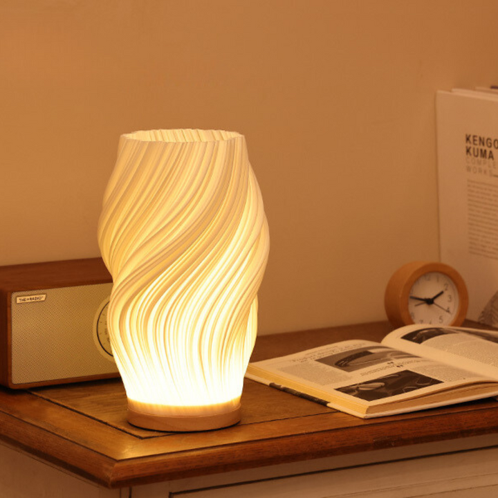 WaveLume: Lampada da tavolo moderna con forma a onda – Elegante lampada LED per soggiorno e camera da letto