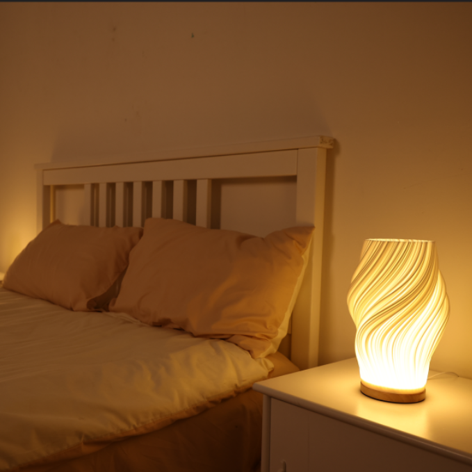 WaveLume: Lampada da tavolo moderna con forma a onda – Elegante lampada LED per soggiorno e camera da letto