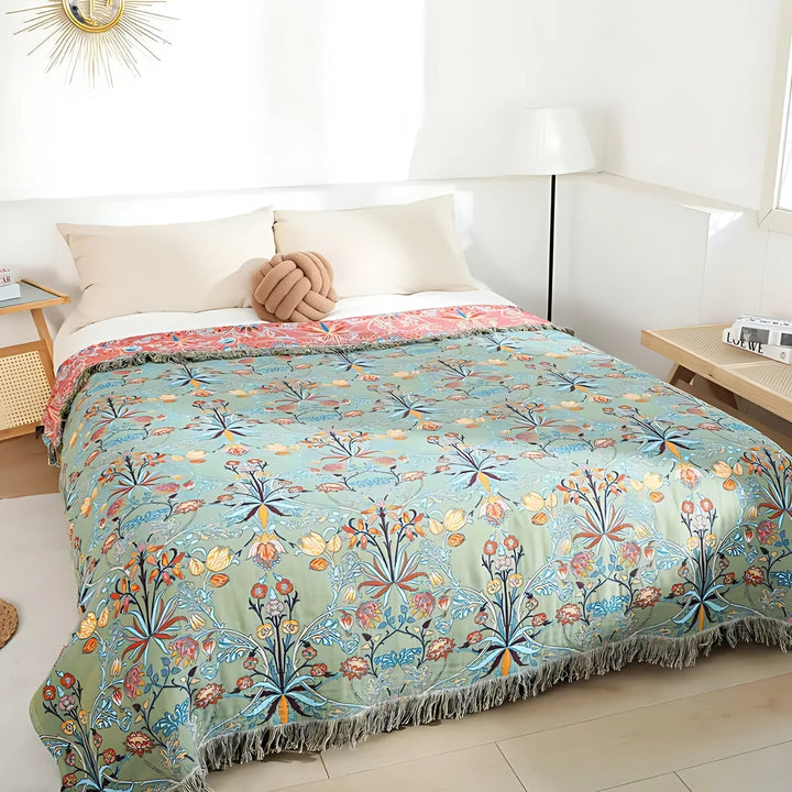 WildBlütenblatt: Coperta in cotone reversibile con motivo floreale Jacquard e bordo con frange – per divano e camera da letto