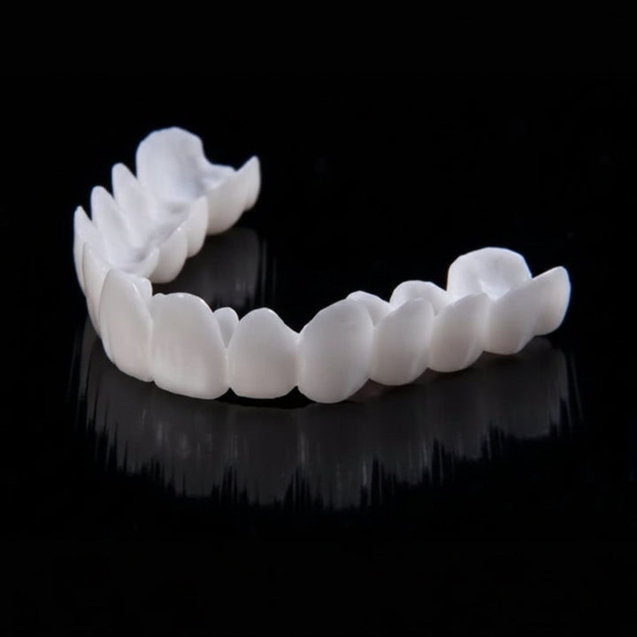 SMILEFLEX – Protesi Dentale con Lenti Dentali Bianche