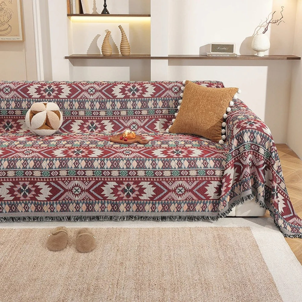Zarela: Copridivano in stile Boho in morbida chenille con motivo jacquard e frange decorative – per divano e soggiorno