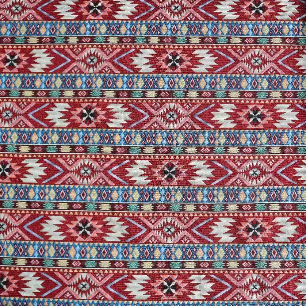 Zarela: Copridivano in stile Boho in morbida chenille con motivo jacquard e frange decorative – per divano e soggiorno