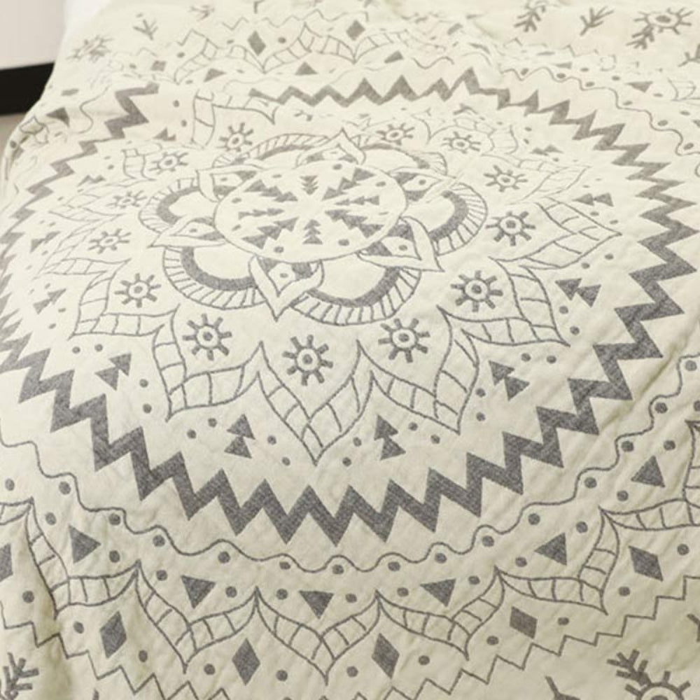 ZenFlair: Coperte in cotone con design a fiori Mandala, morbida al tatto e reversibile – per divano e lounge