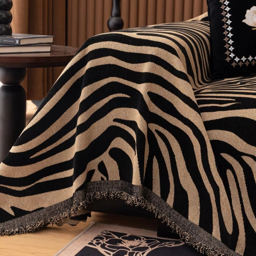 Zentara: Copridivano in Chenille con motivo Zebra e struttura Jacquard – per soggiorno e divano