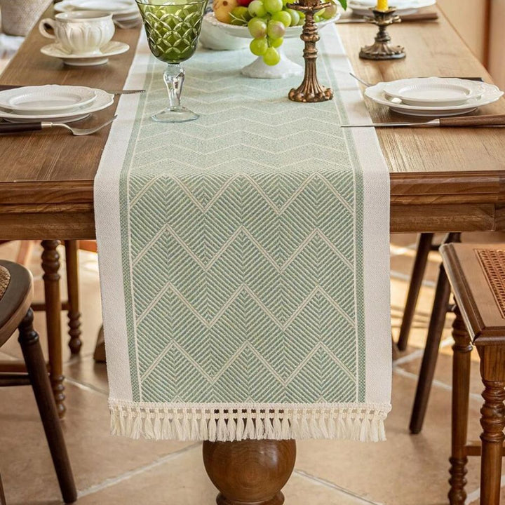 LoomÉtoile Luxe Runner da Tavola Intrecciato – Texture Elegante per un Interno Accogliente