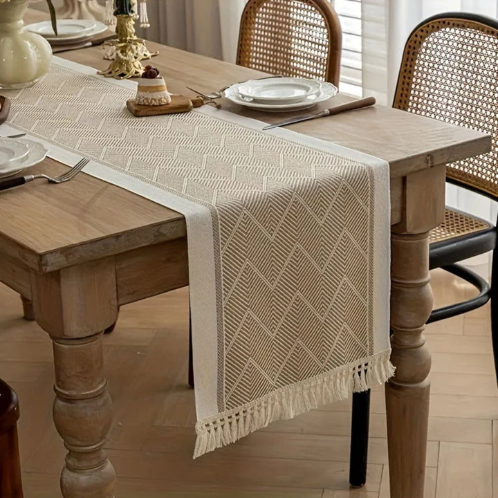 LoomÉtoile Luxe Runner da Tavola Intrecciato – Texture Elegante per un Interno Accogliente