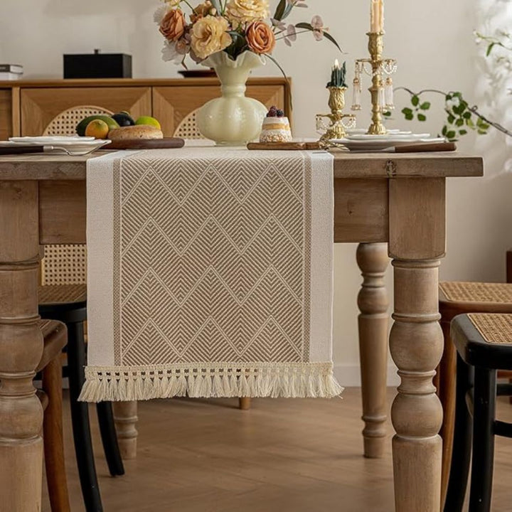 LoomÉtoile Luxe Runner da Tavola Intrecciato – Texture Elegante per un Interno Accogliente