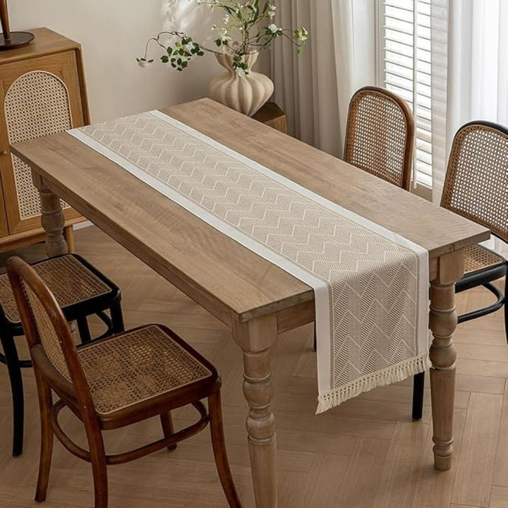 LoomÉtoile Luxe Runner da Tavola Intrecciato – Texture Elegante per un Interno Accogliente