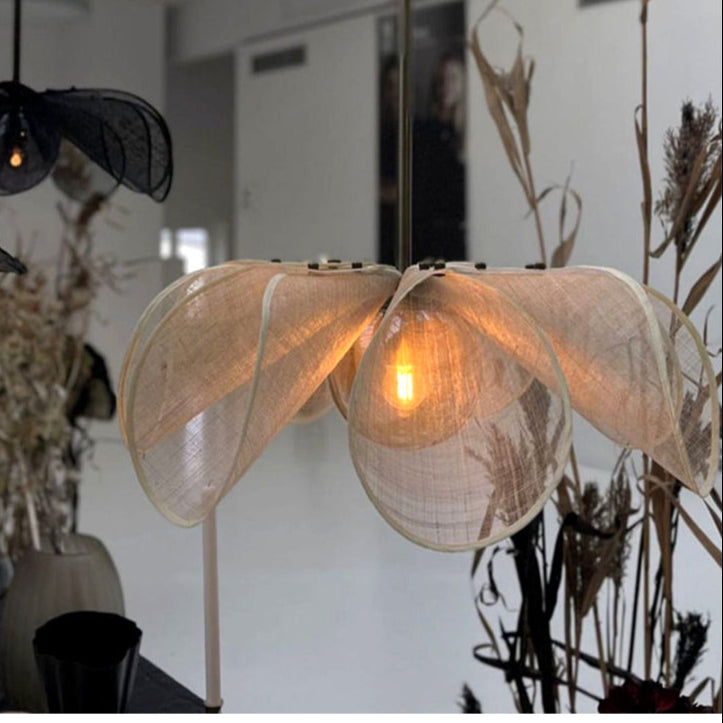 ZenBlossom: Lampada a sospensione in tessuto in stile Japandi floreale con attacco E27 – per sala da pranzo e area bar