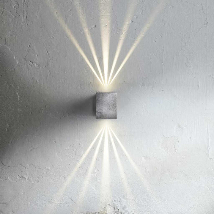 Canto Kubi 2 Lampada da Parete LED, Zincata