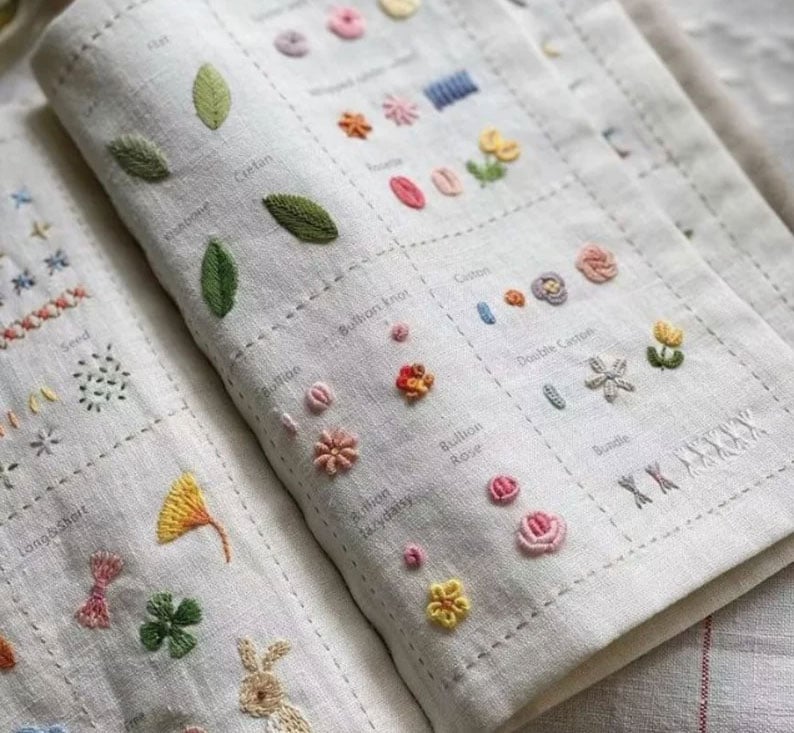 Libro di ricamo DIY | Impara 86 punti di ricamo | 7 pagine in tessuto per praticare | Per principianti e avanzati
