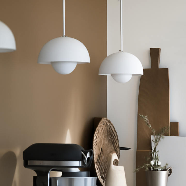 Lumina: Lampada a sospensione scandinava moderna con lampadine LED colorate