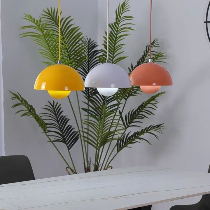 Lumina: Lampada a sospensione scandinava moderna con lampadine LED colorate