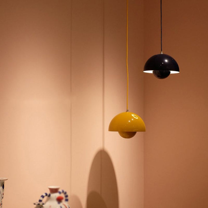 Lumina: Lampada a sospensione scandinava moderna con lampadine LED colorate