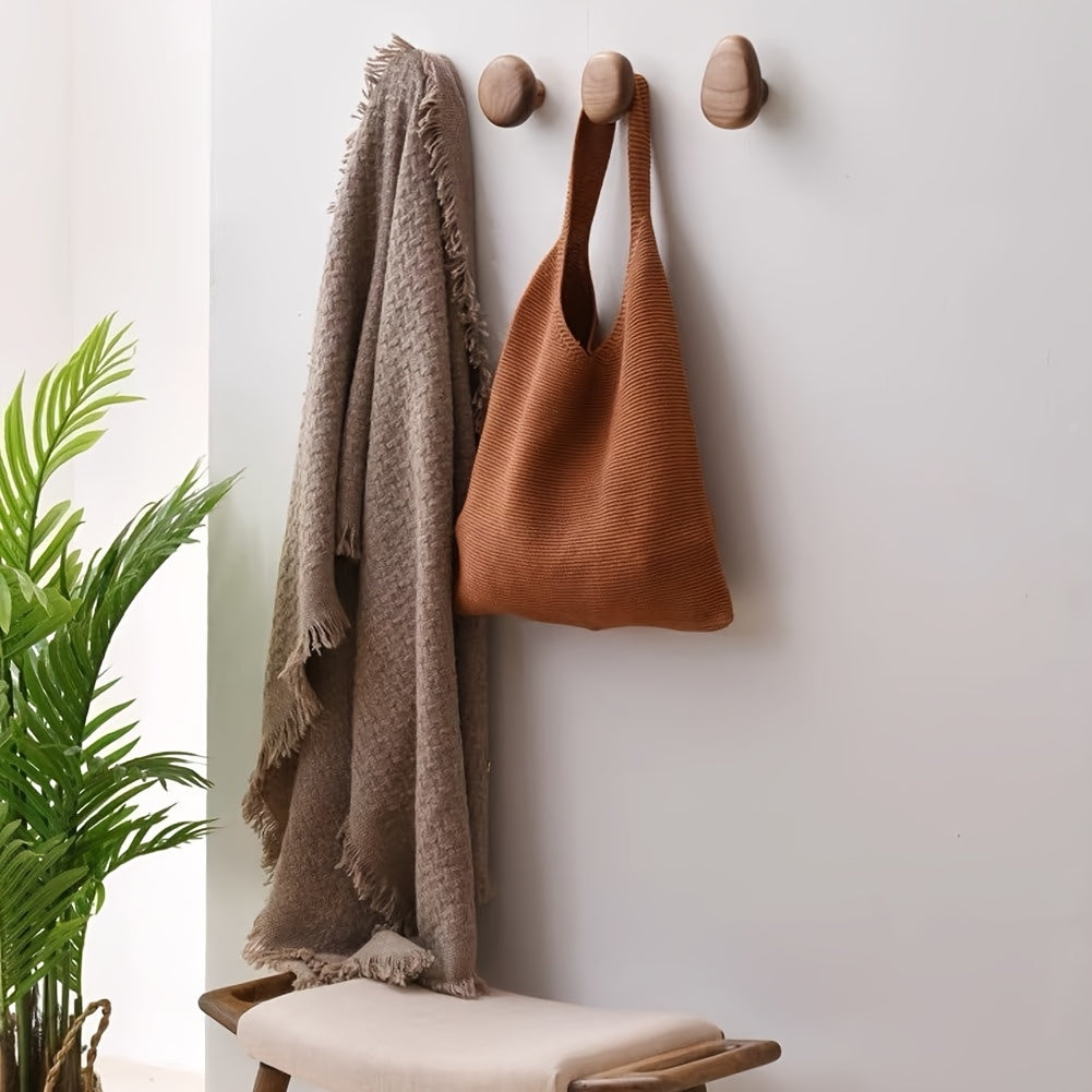 OakPebble – Ganci da muro in legno naturale con design organico per un interno elegante