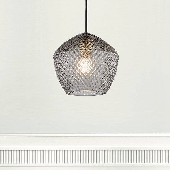Lampadario Orbiform, Fumo