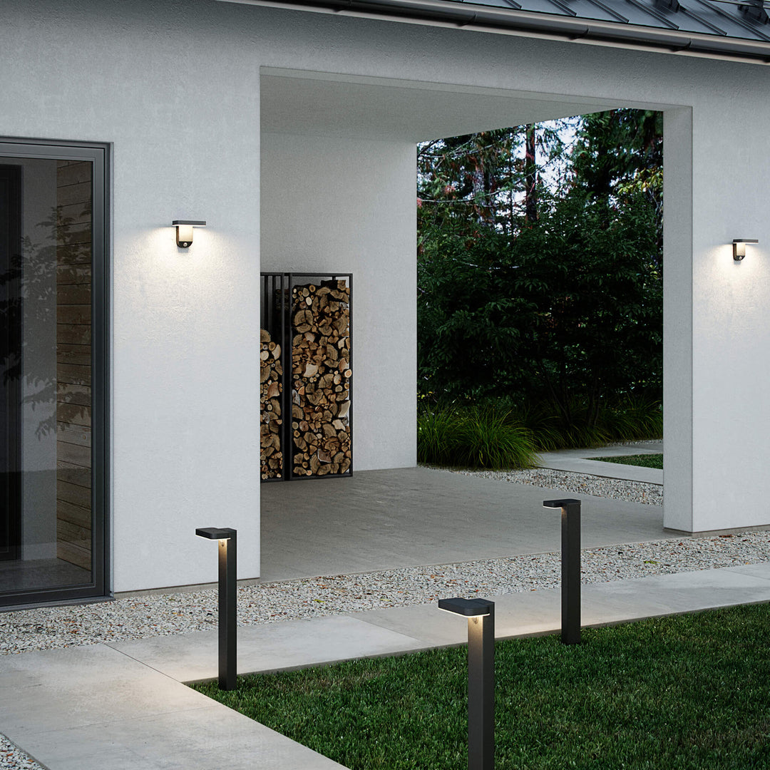 Luce da parete solare LED quadrata Rica per esterni, nera