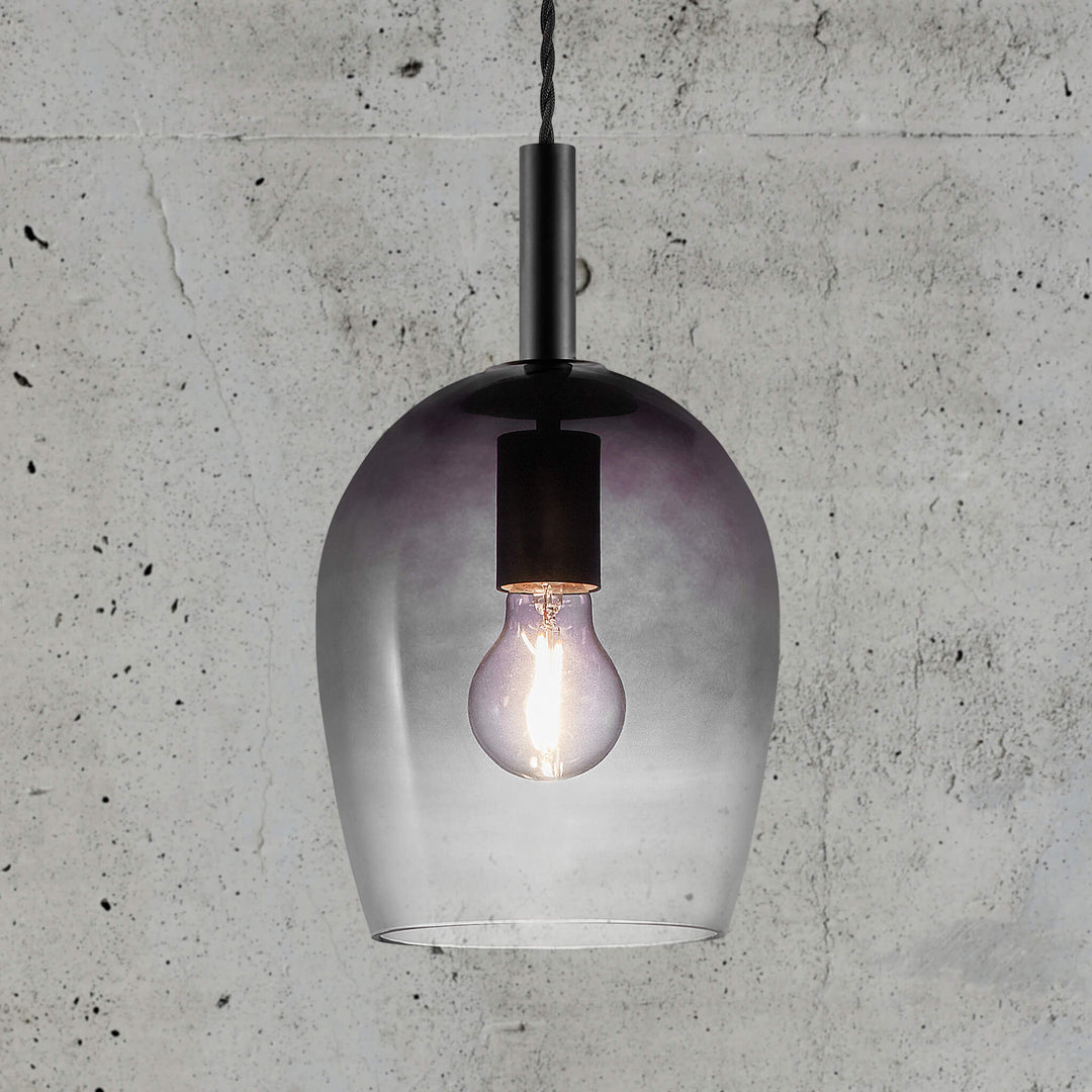 Lampada a sospensione in vetro Uma 18