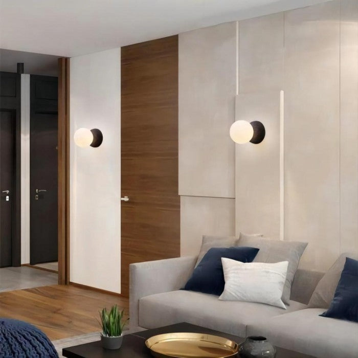 OrigoGlow: Lampada a sospensione con struttura a sfera in cemento e vetro opalino – per ingresso e angolo divano
