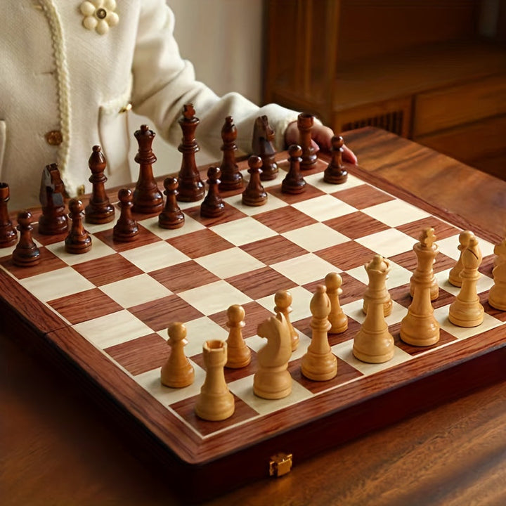 Gioco di scacchi in legno | Scacchiera con pezzi di scacchi | pieghevole e portatile | RoyalBrett