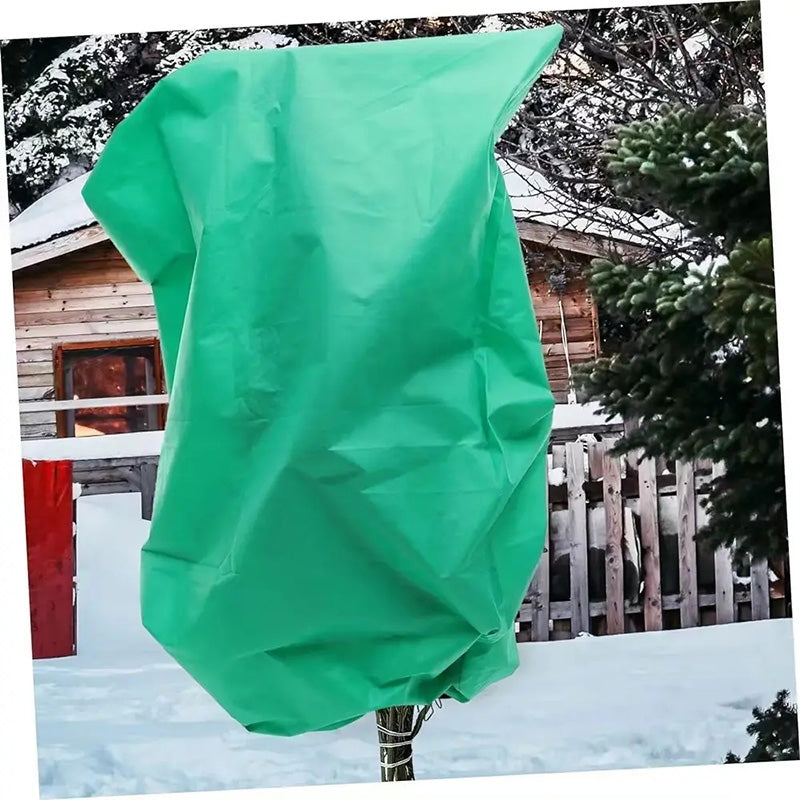 GrowShield™ – Protection ultime pour les plantes en hiver