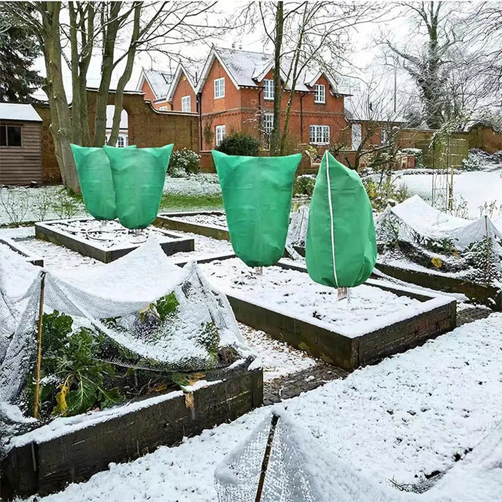 GrowShield™ – Protection ultime pour les plantes en hiver