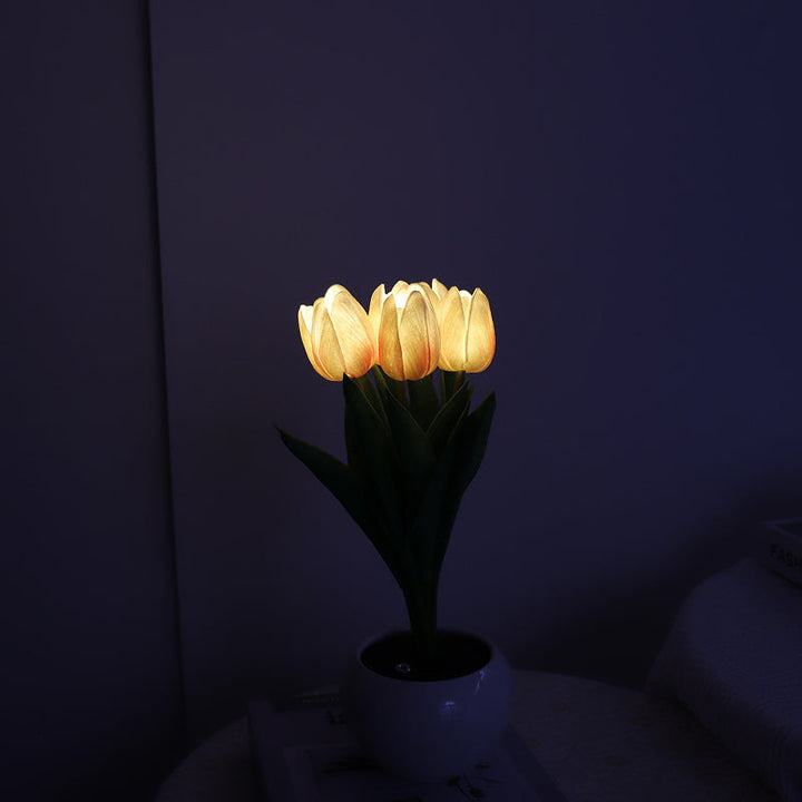 FloraLume™ – Lampada Notturna LED Tulipano Romantico