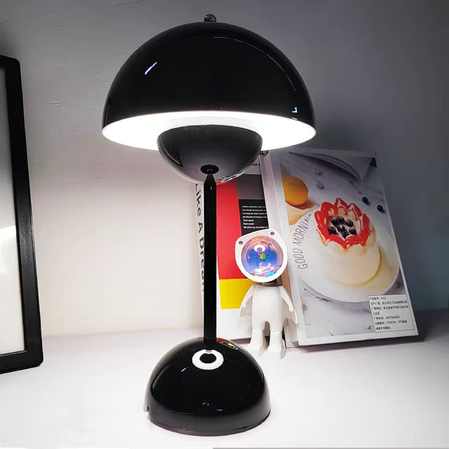 BrightFlow™ Lampada da Tavolo Senza Fili dal Design Retrò | LED Ricaricabile e Dimmerabile a 3 Livelli | Controllo Tattile e Eleganza Portatile
