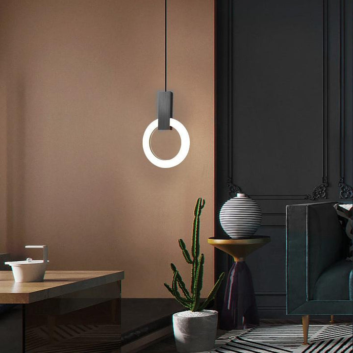 NordCirca: Lampada a sospensione LED minimalista con anello in acrilico – per spazi abitativi e ingressi moderni